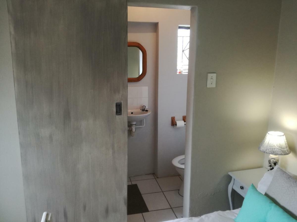 Stonehenge Cottage Oudtshoorn Exterior foto